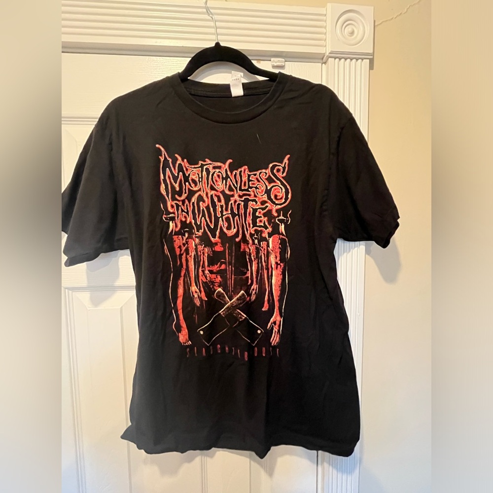 Motionless in white t shirt